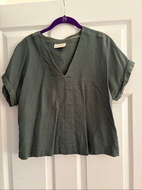 Cropped Olive V Neck